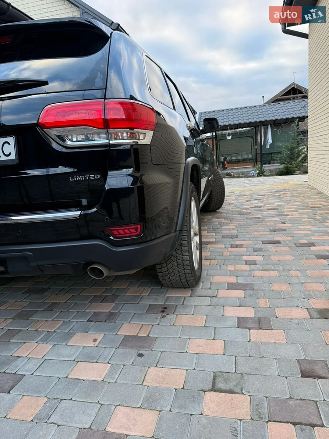 2017 Jeep Grand Cherokee - мініатюра 2