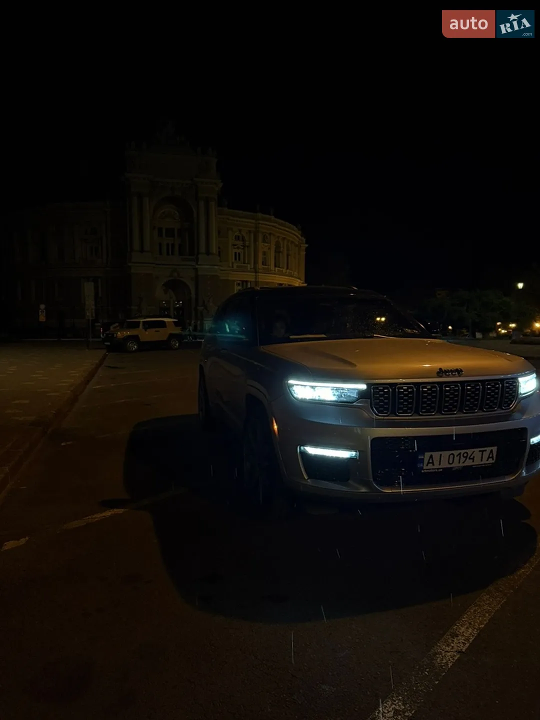 2022 Jeep Grand Cherokee - мініатюра 24