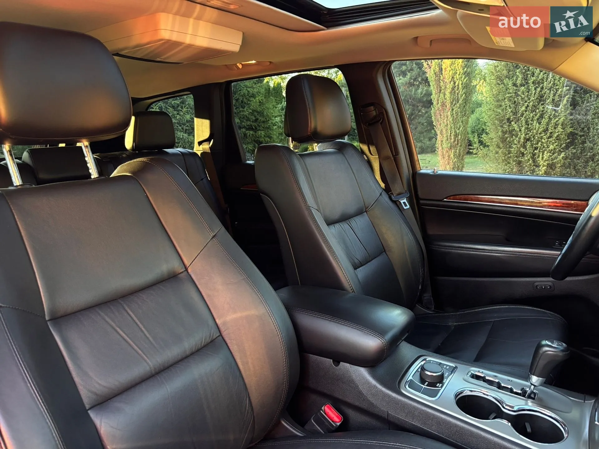 2012 Jeep Grand Cherokee - мініатюра 19