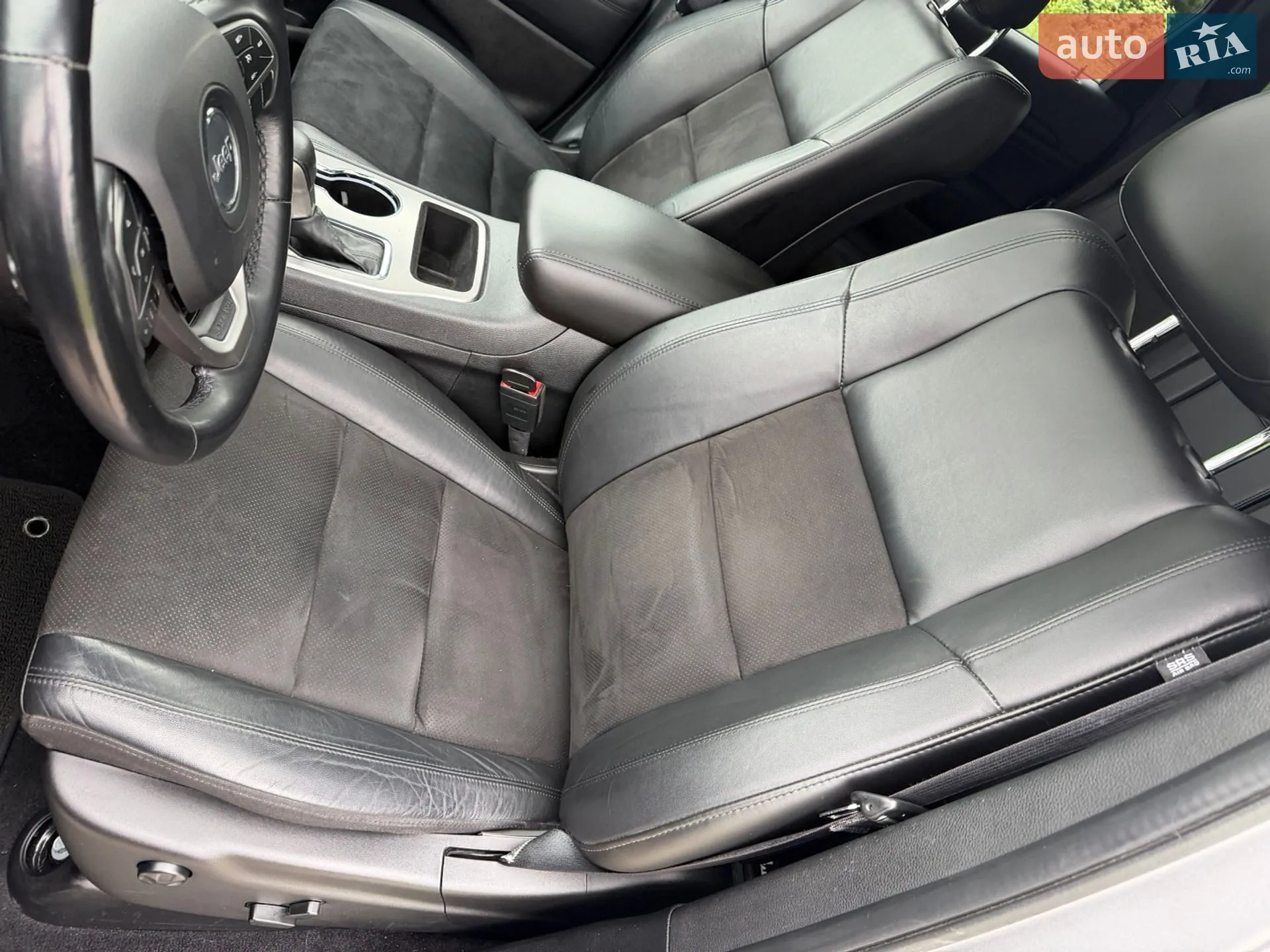 2021 Jeep Grand Cherokee - мініатюра 29