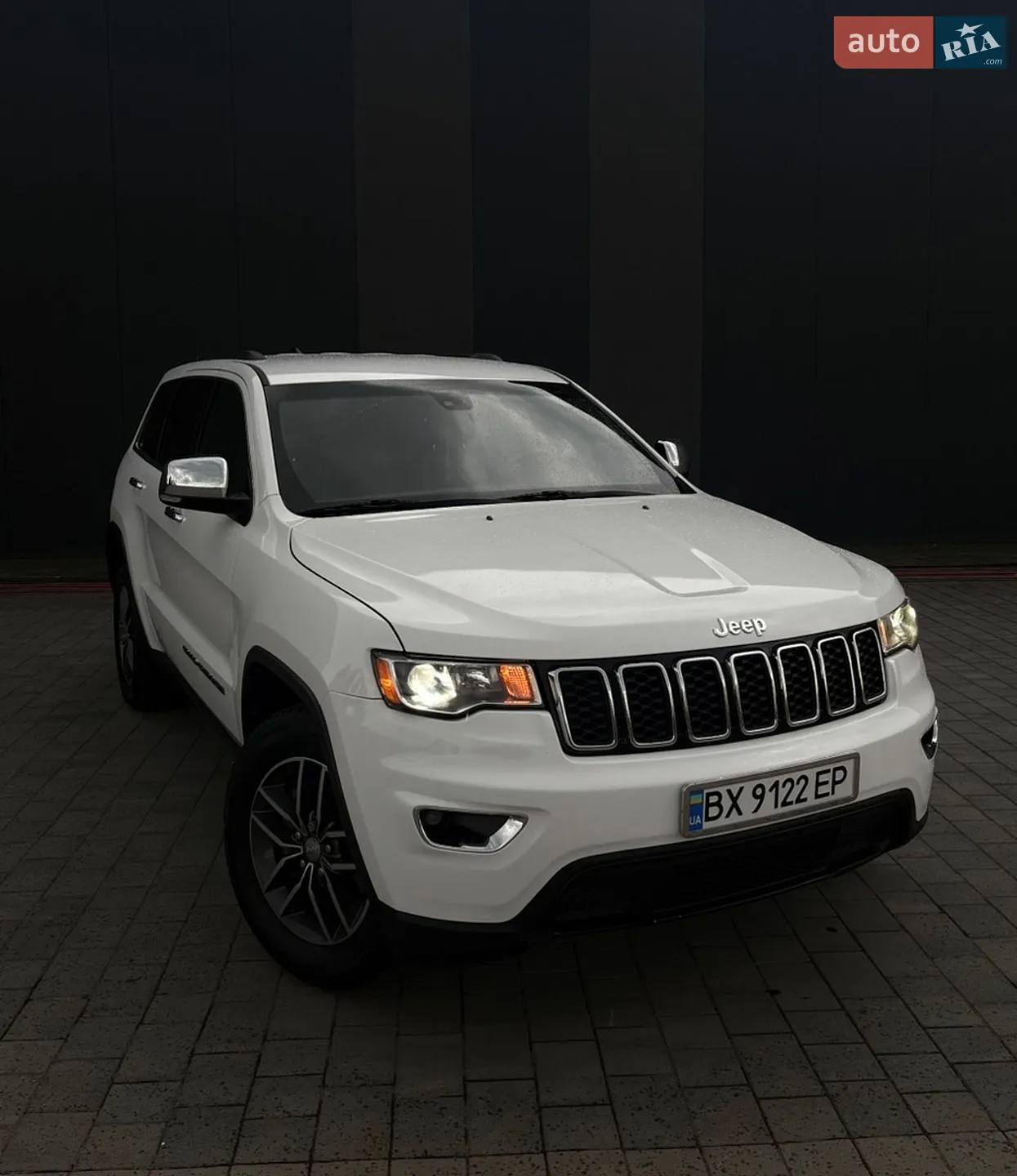 2018 Jeep Grand Cherokee - фото 1