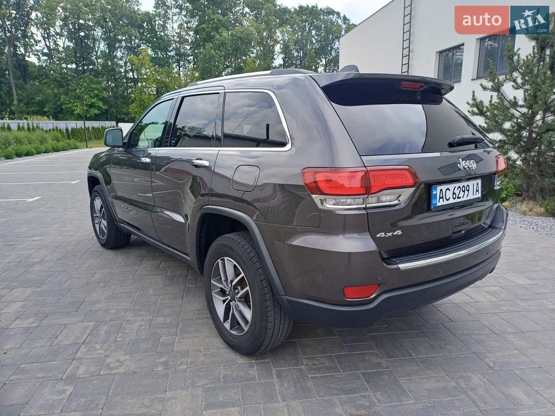 2020 Jeep Grand Cherokee - мініатюра 4