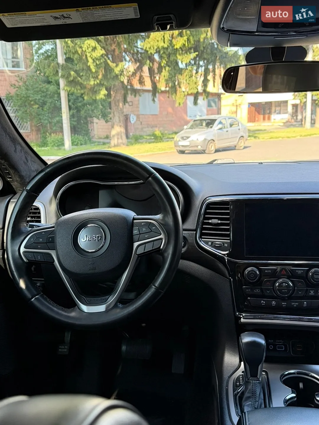 2017 Jeep Grand Cherokee - мініатюра 11