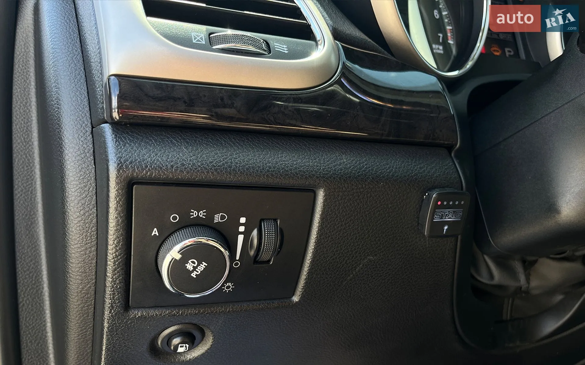 2012 Jeep Grand Cherokee - мініатюра 13