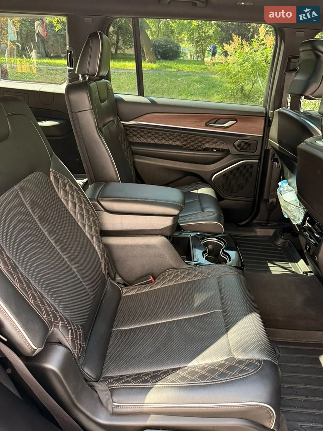 2022 Jeep Grand Cherokee - мініатюра 35