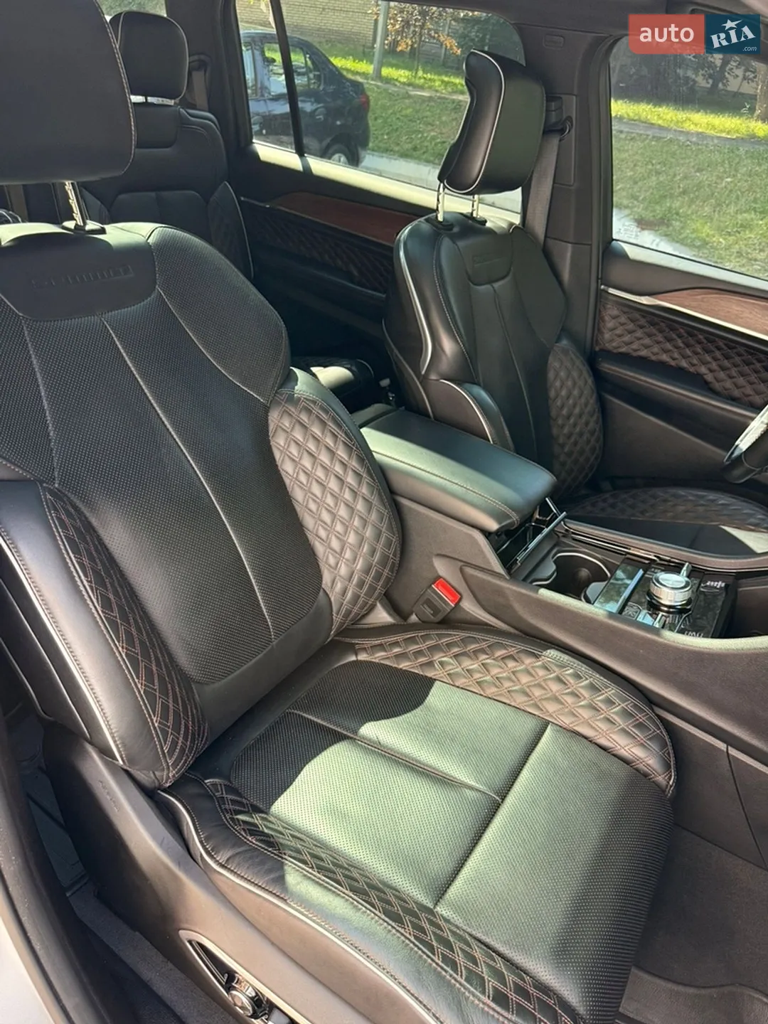2022 Jeep Grand Cherokee - мініатюра 37