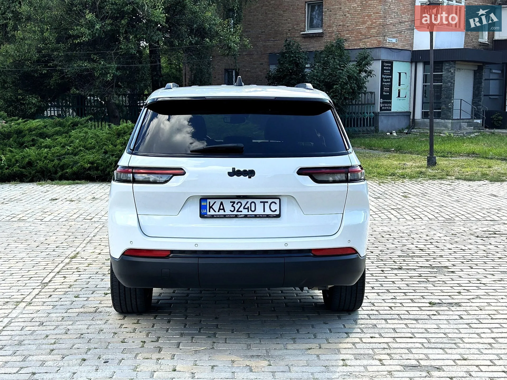 2023 Jeep Grand Cherokee - мініатюра 12