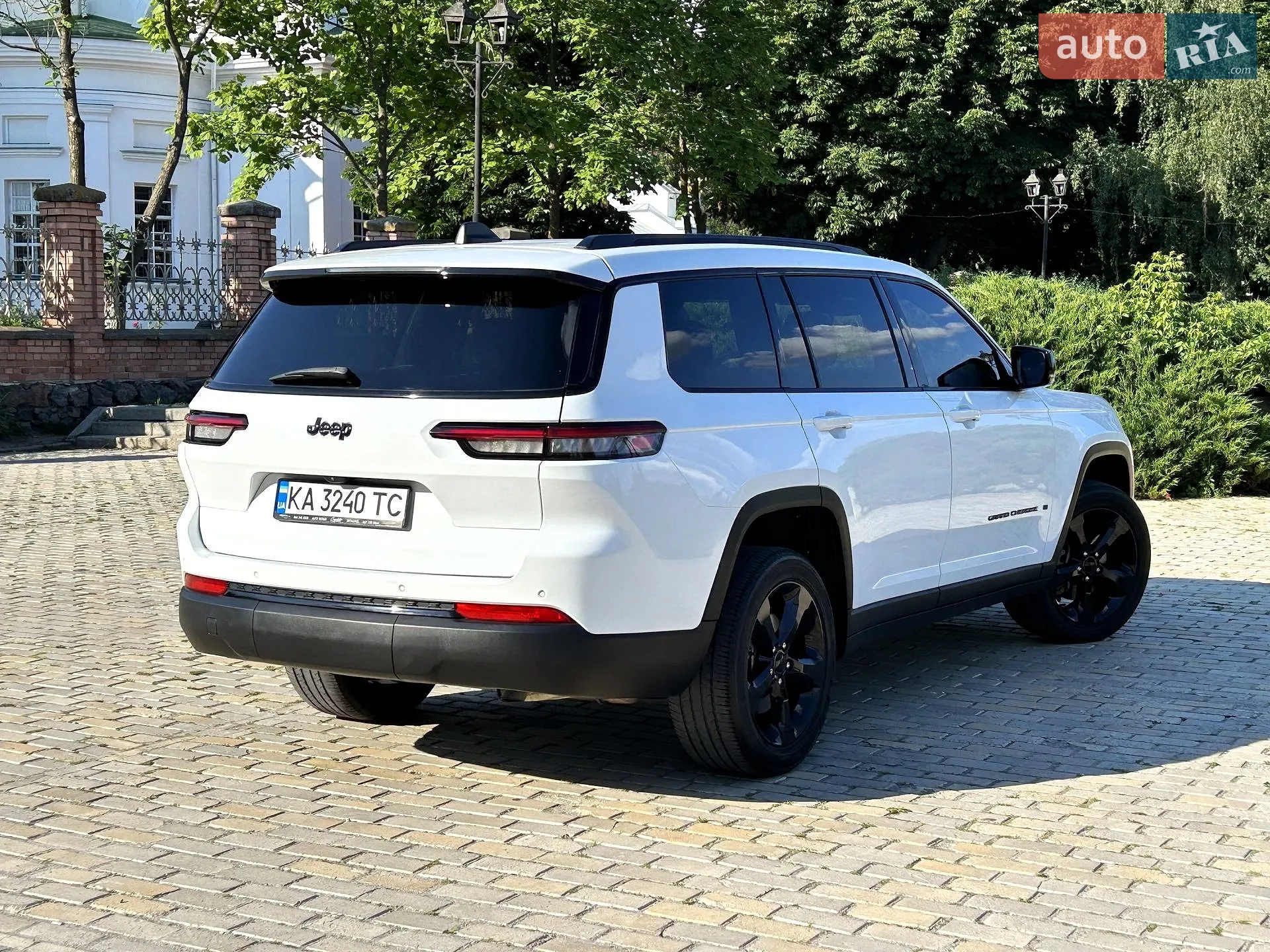 2023 Jeep Grand Cherokee - мініатюра 13