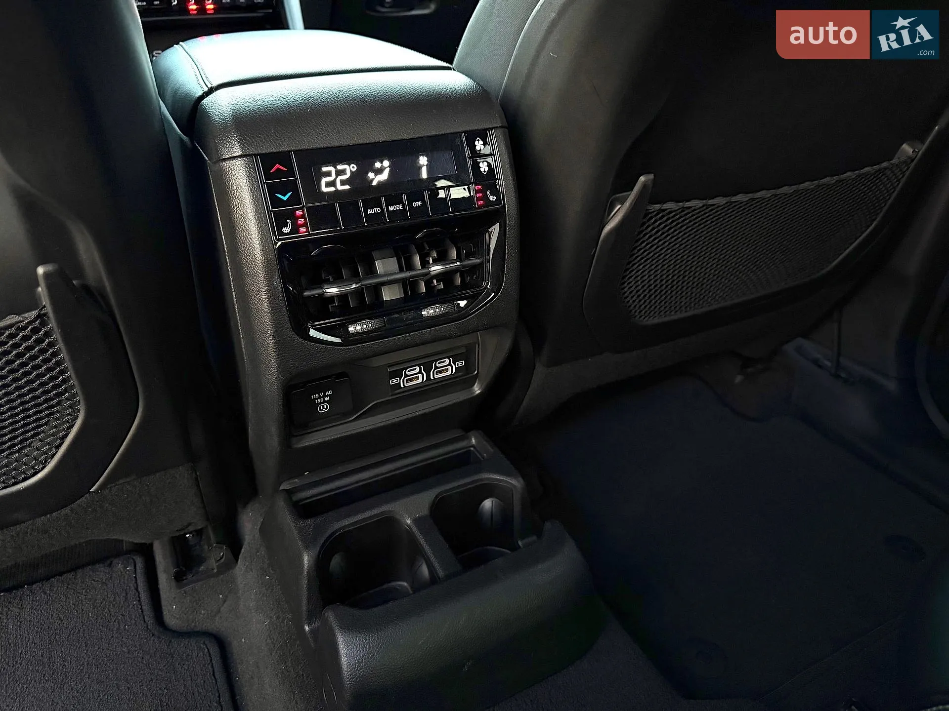 2022 Jeep Grand Cherokee - мініатюра 31