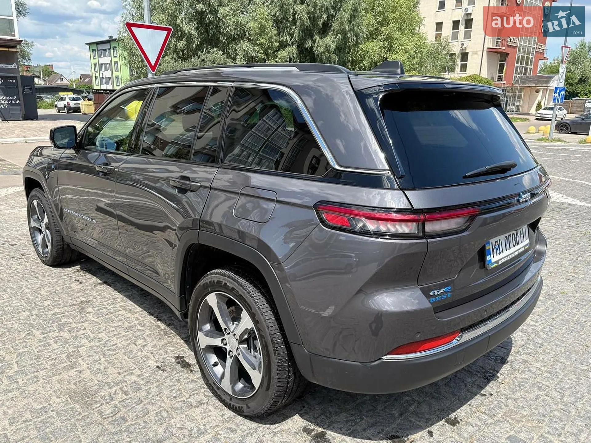 2023 Jeep Grand Cherokee - мініатюра 4