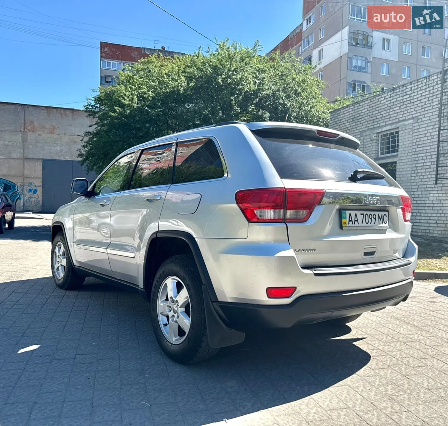 2011 Jeep Grand Cherokee - мініатюра 4