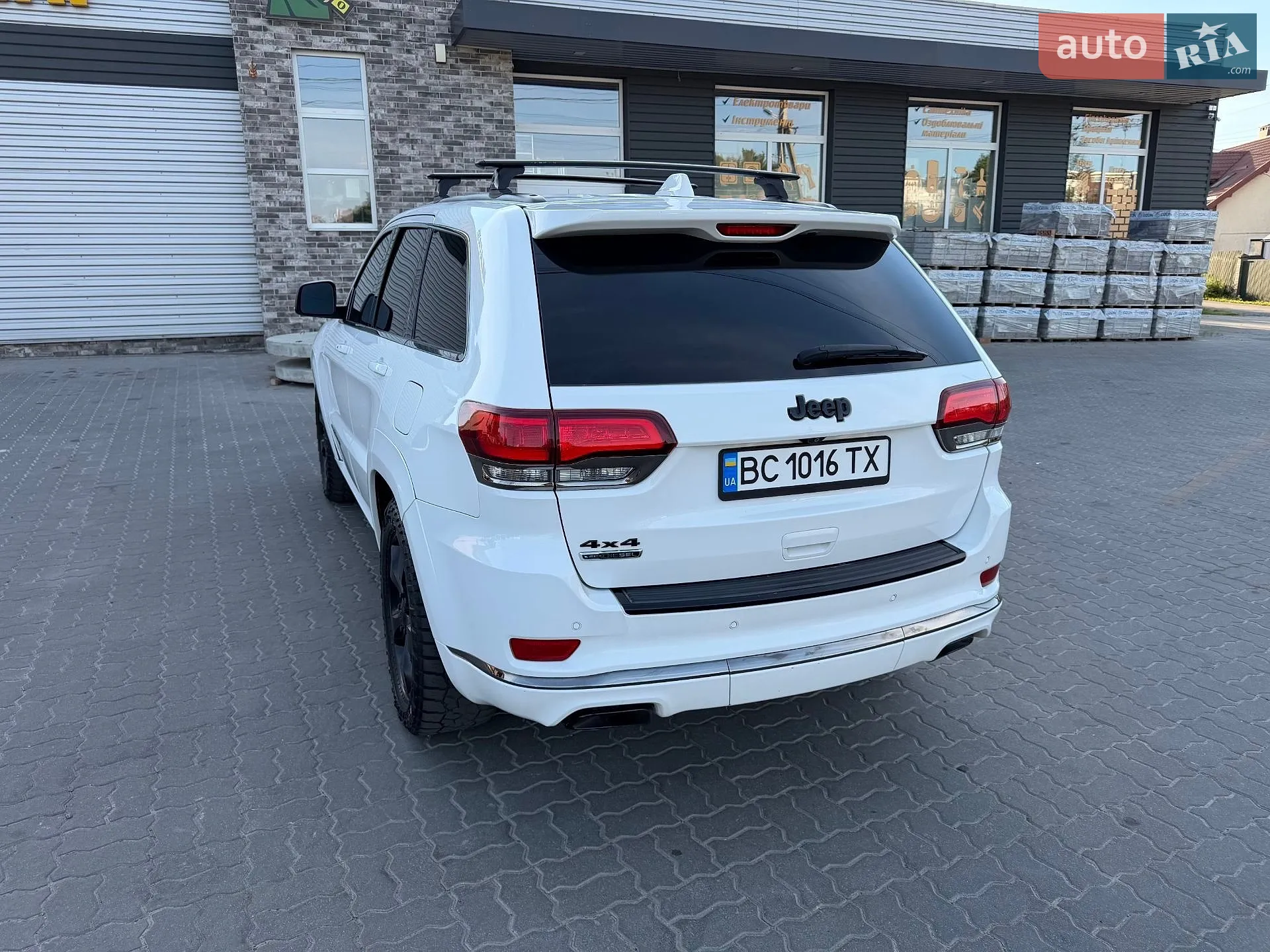 2015 Jeep Grand Cherokee - мініатюра 4