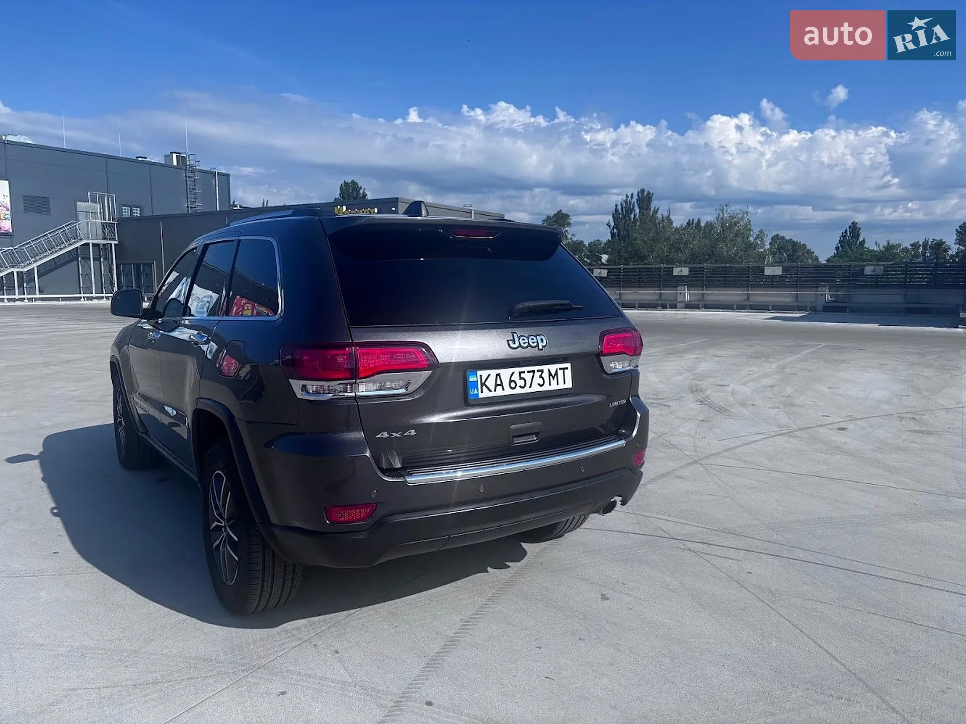 2020 Jeep Grand Cherokee - мініатюра 15