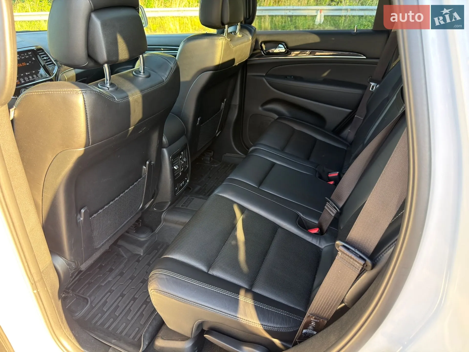 2019 Jeep Grand Cherokee - мініатюра 56