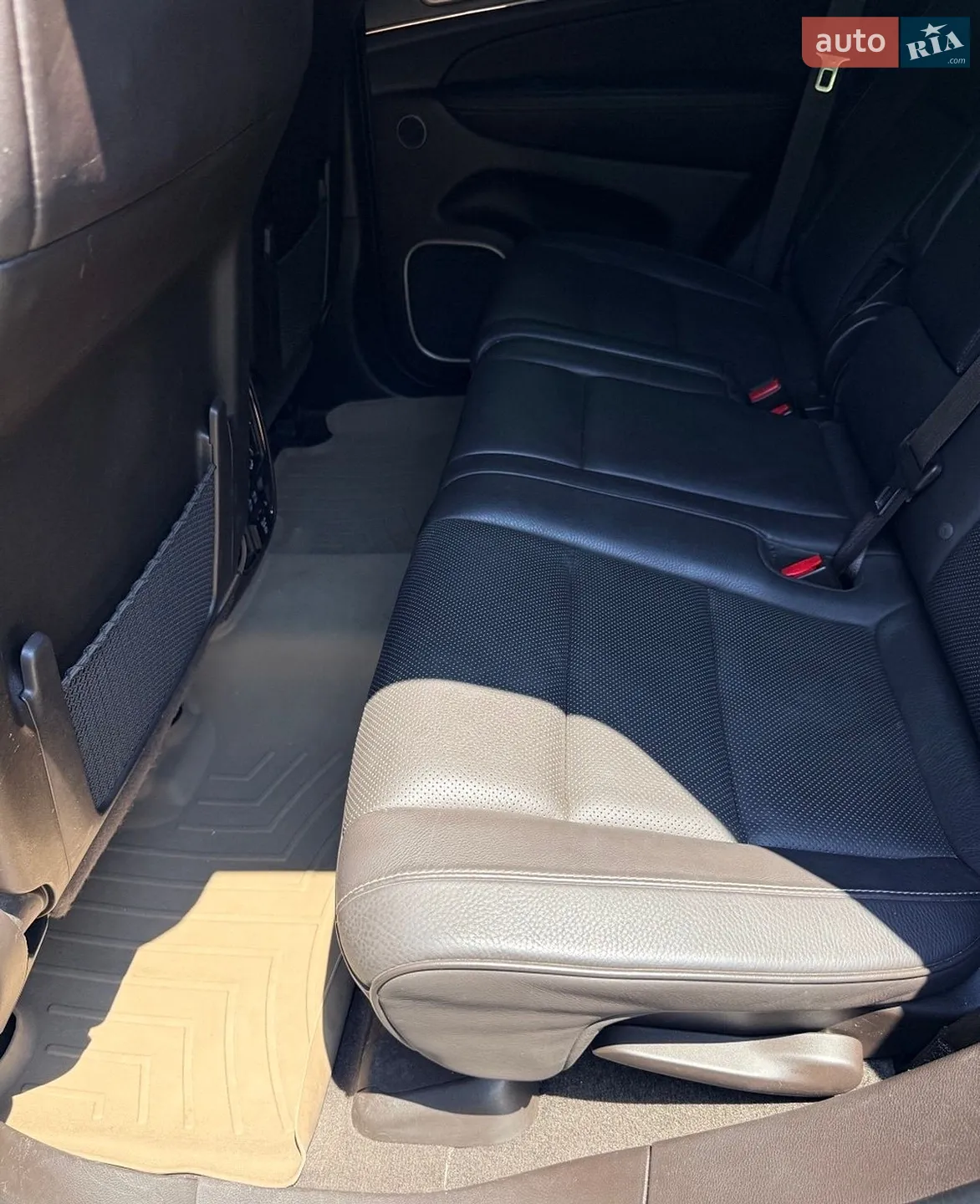 2014 Jeep Grand Cherokee - мініатюра 21