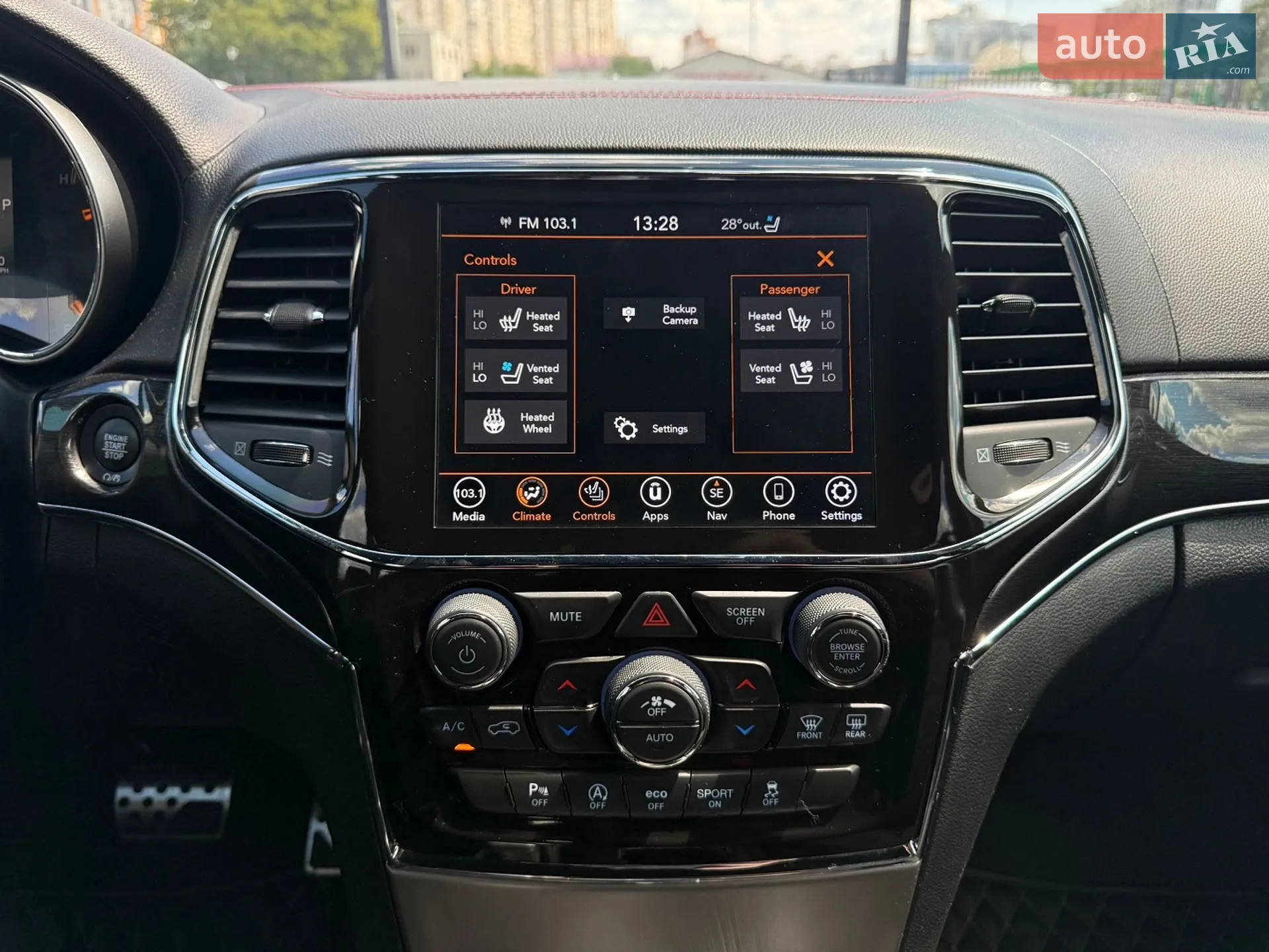 2020 Jeep Grand Cherokee - мініатюра 27