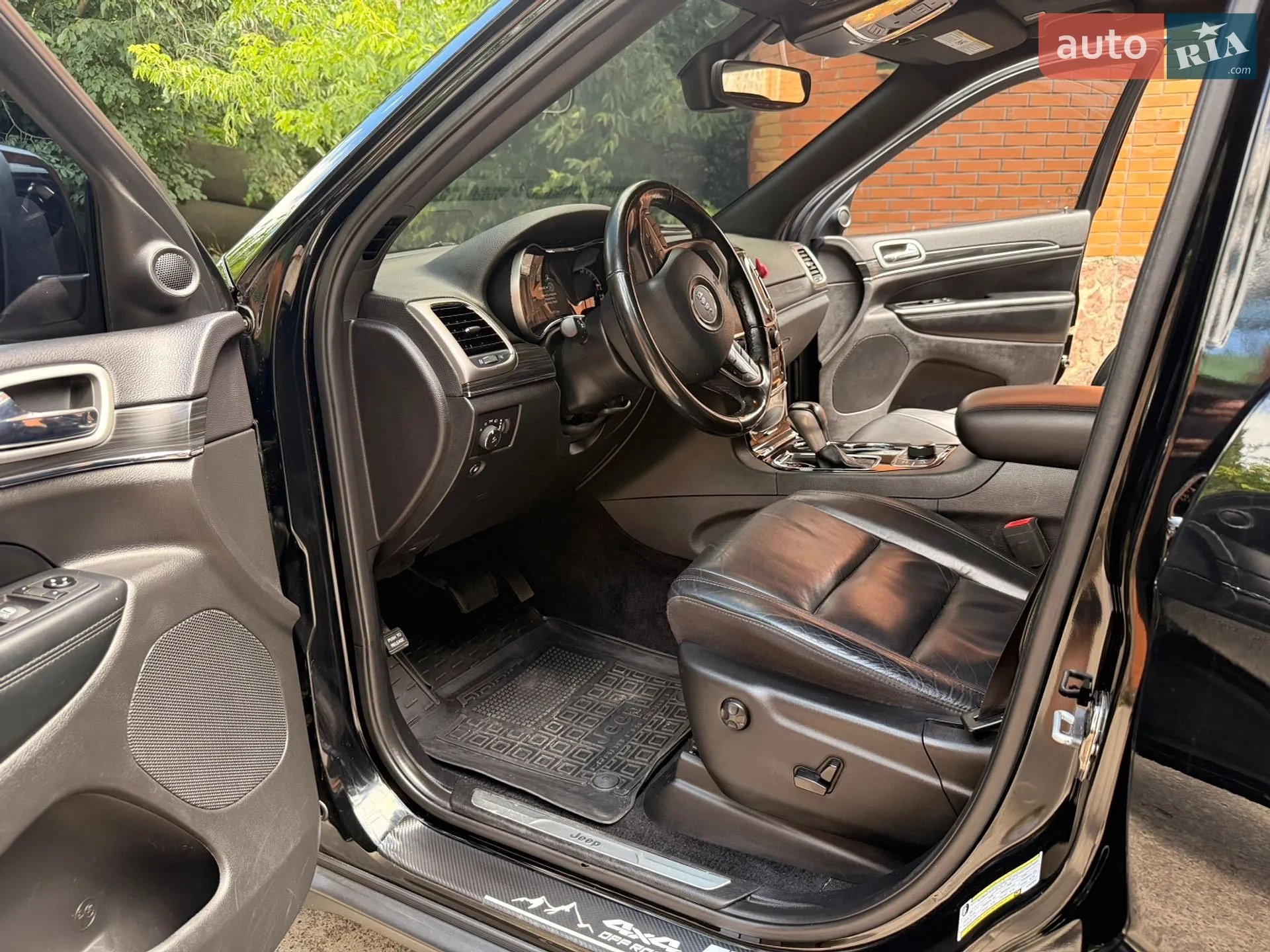 2020 Jeep Grand Cherokee - мініатюра 13