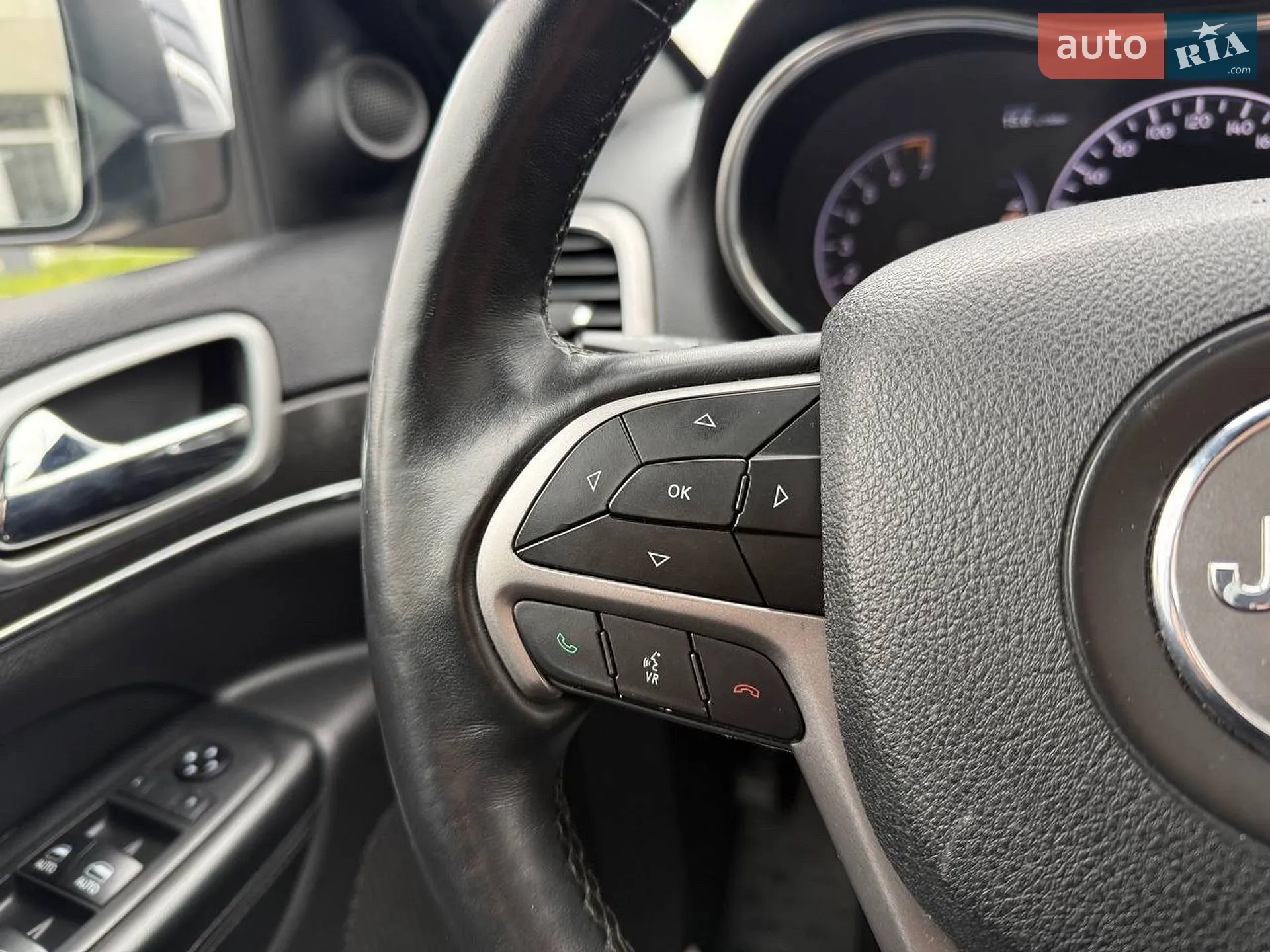 2018 Jeep Grand Cherokee - мініатюра 22