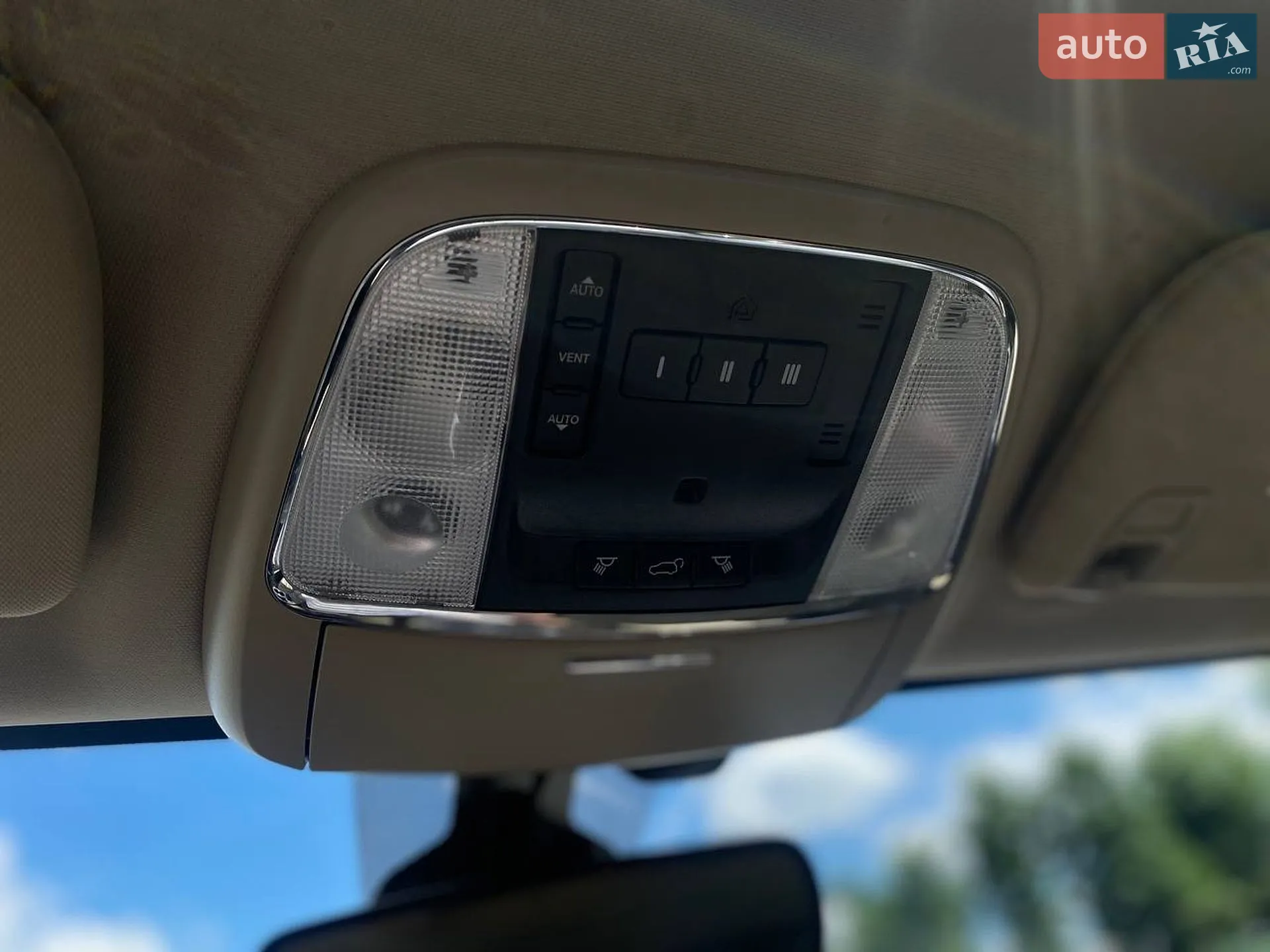 2017 Jeep Grand Cherokee - мініатюра 46