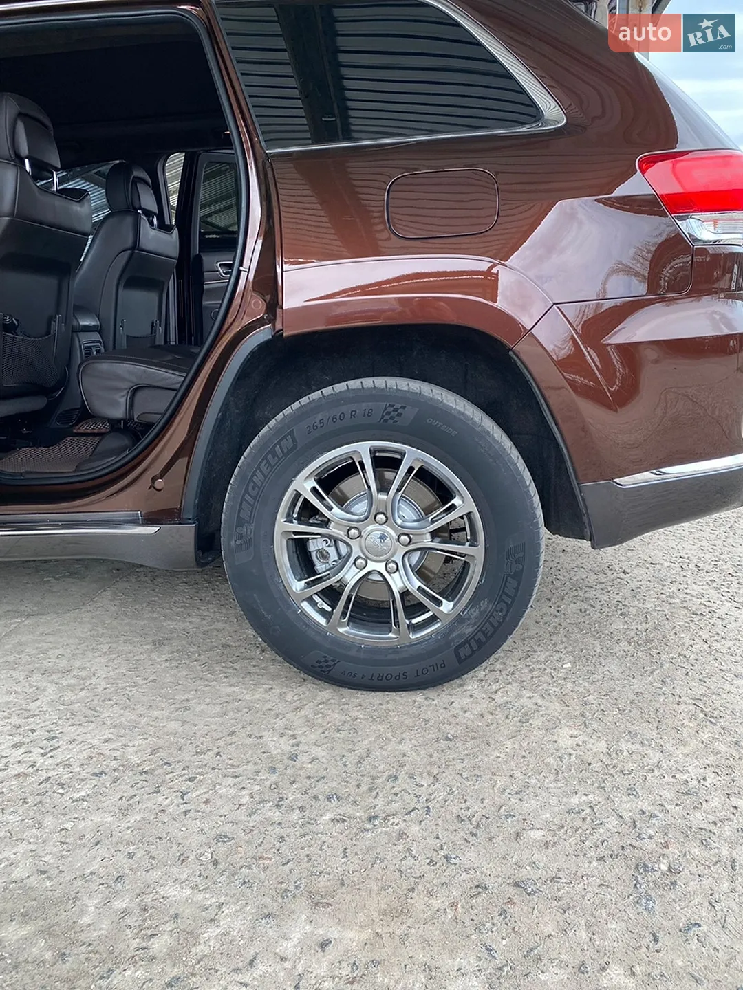 Jeep Grand Cherokee 2013 VIN 1C4RJFJM1EC320152 фото оголошення 7 з 23