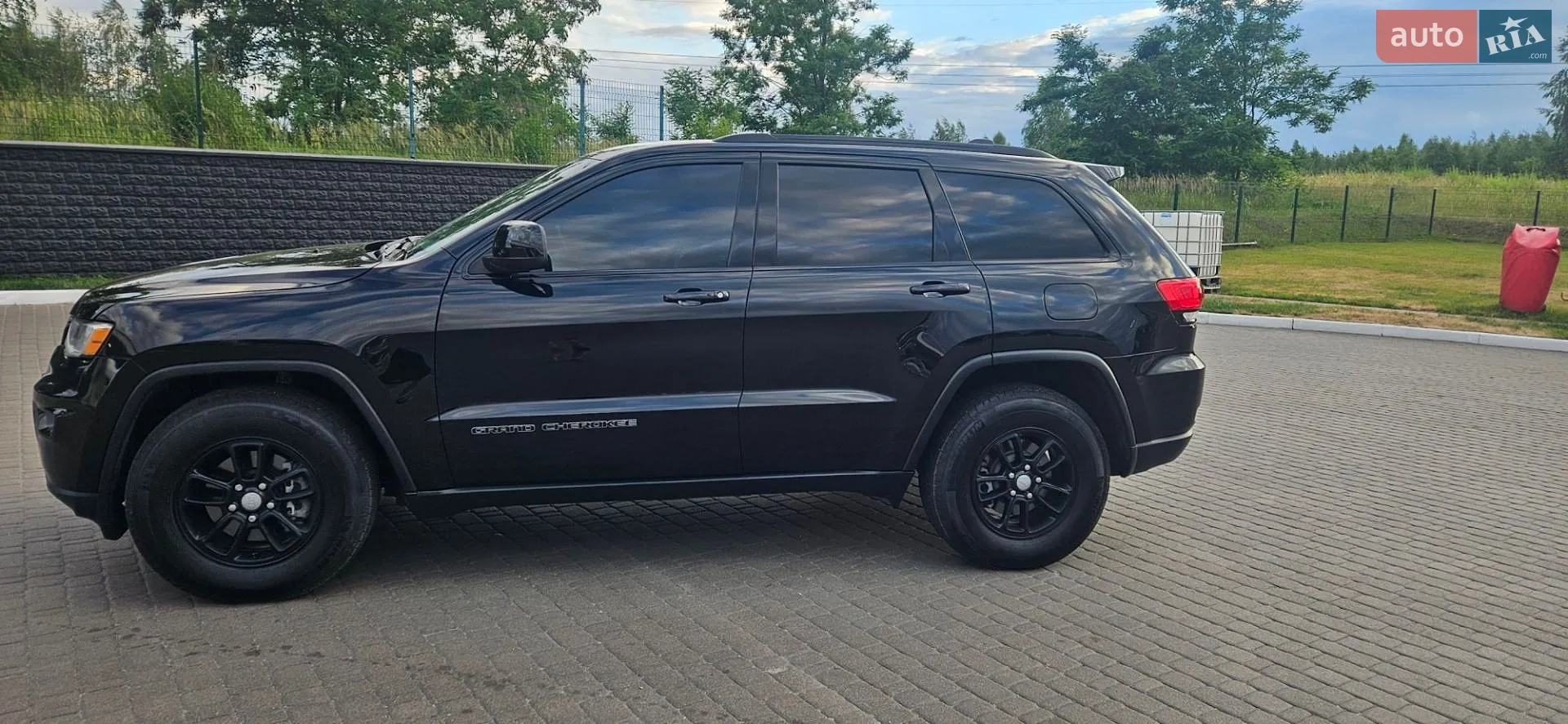 2018 Jeep Grand Cherokee - мініатюра 27