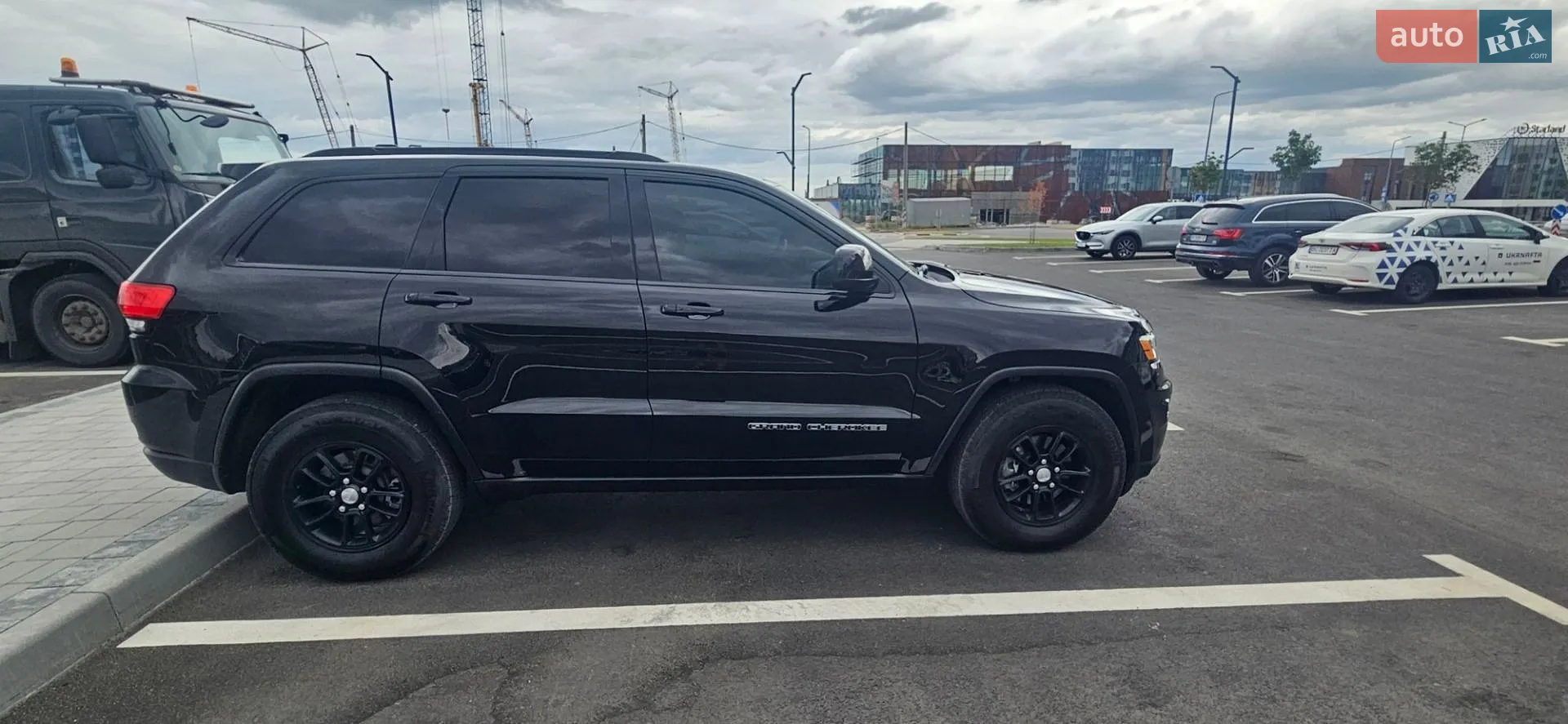 2018 Jeep Grand Cherokee - мініатюра 32