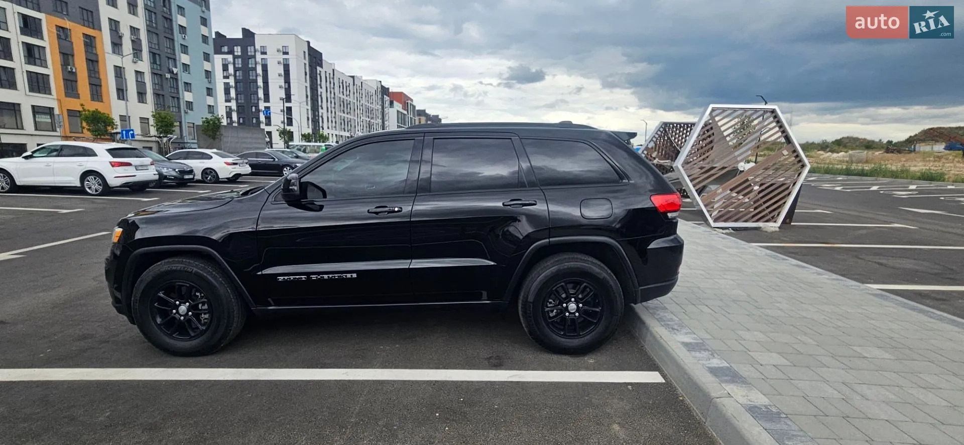 2018 Jeep Grand Cherokee - мініатюра 41