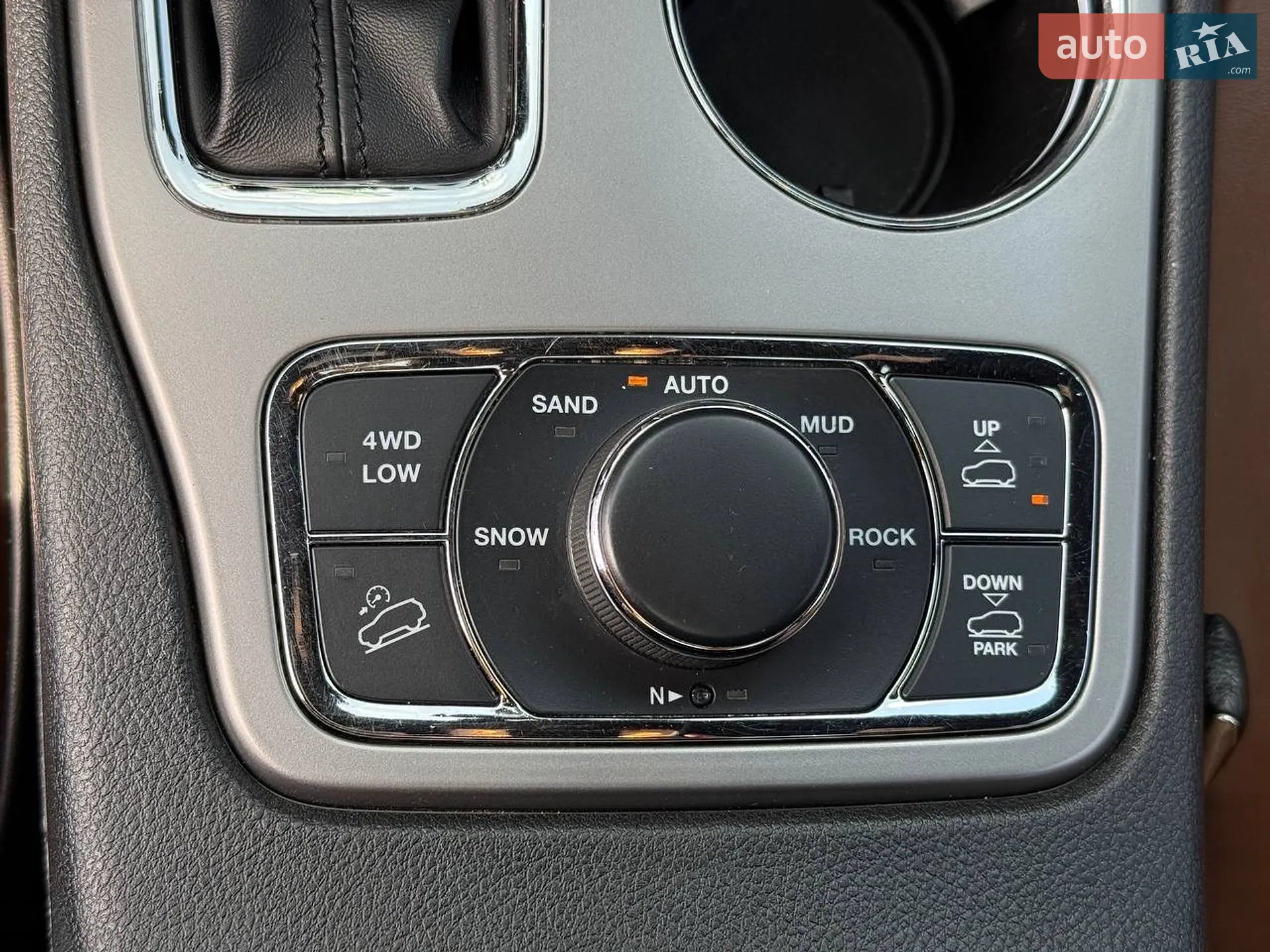 2021 Jeep Grand Cherokee - мініатюра 30