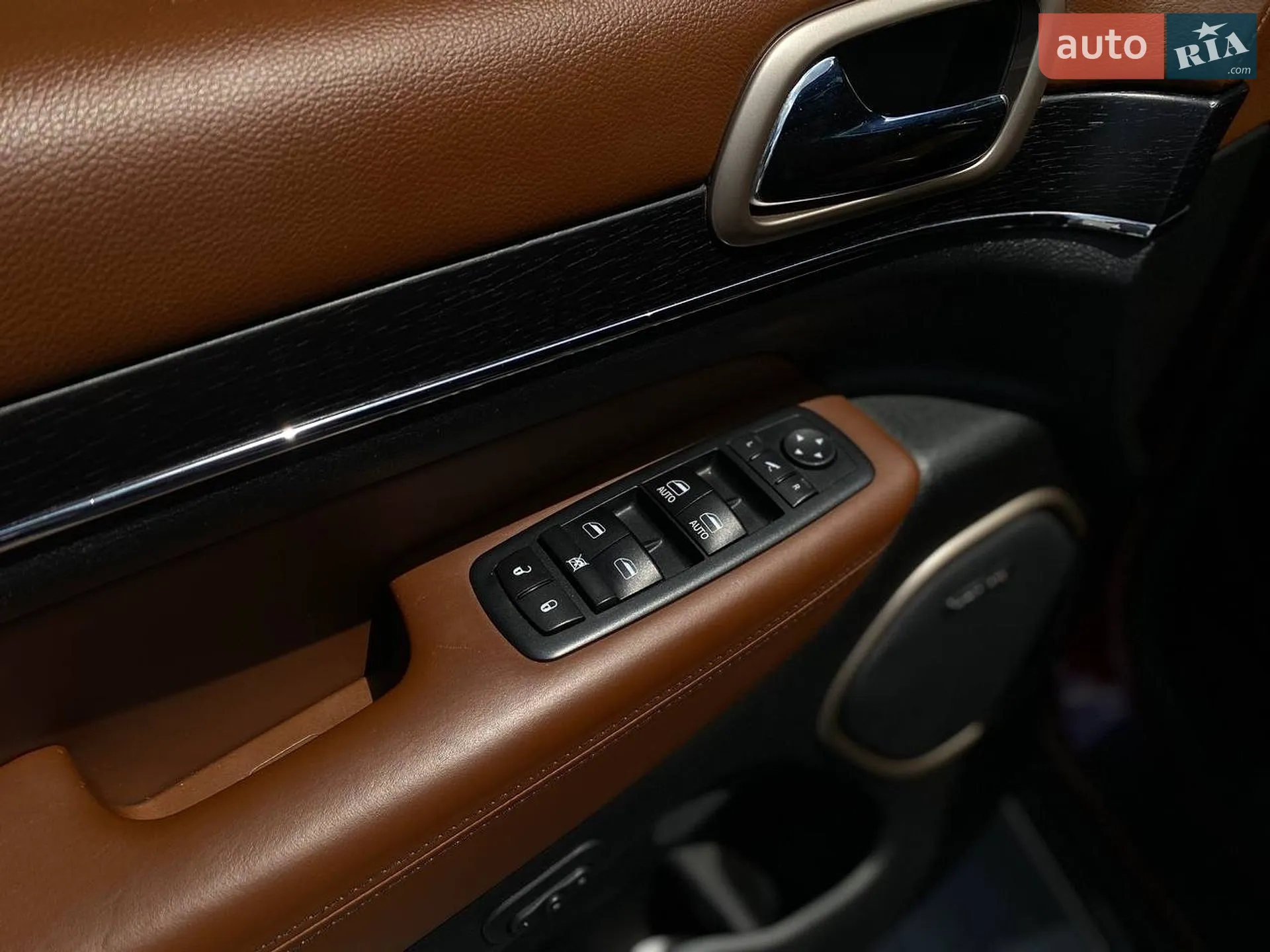 2017 Jeep Grand Cherokee - мініатюра 23