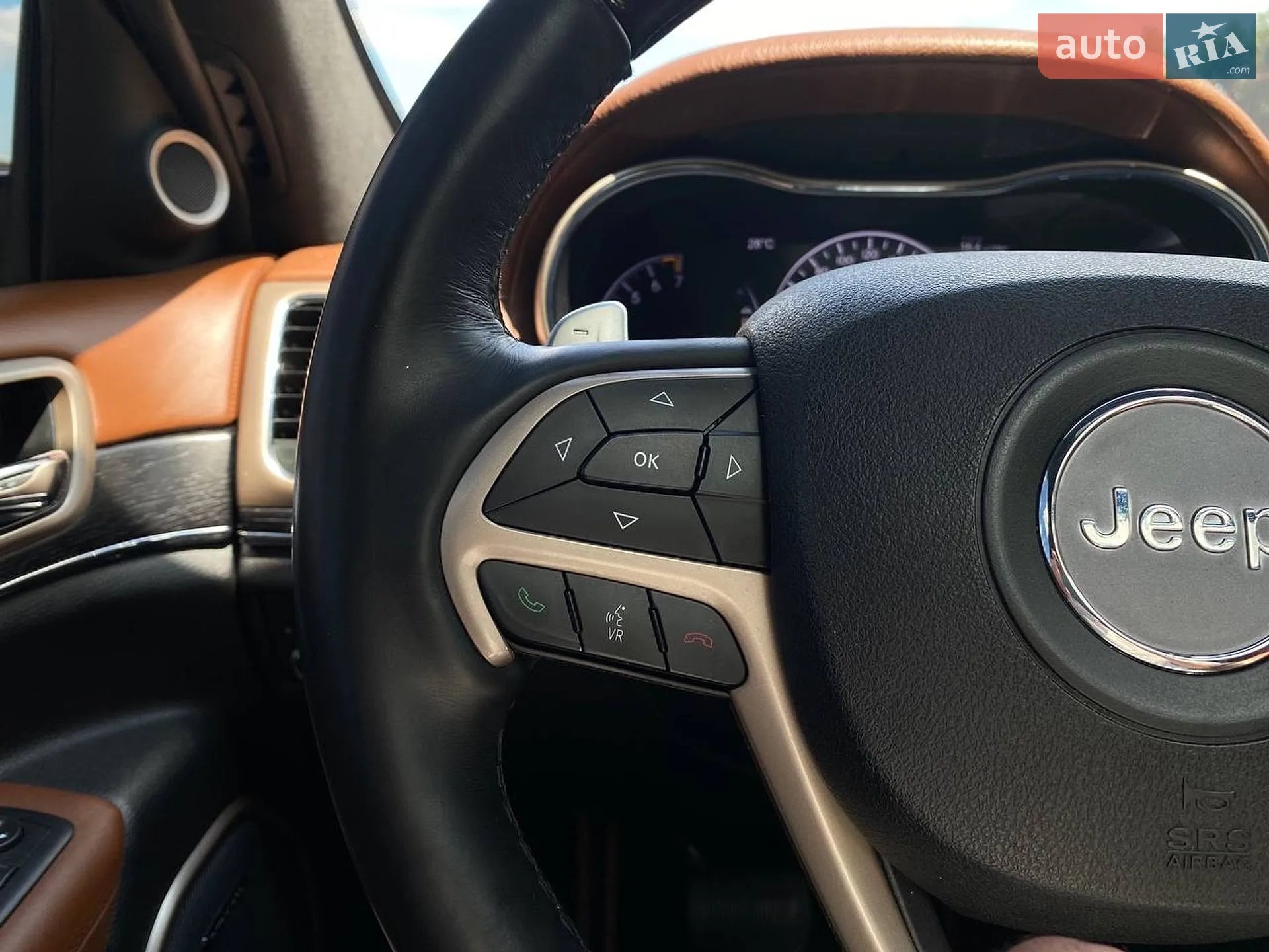 2017 Jeep Grand Cherokee - мініатюра 41