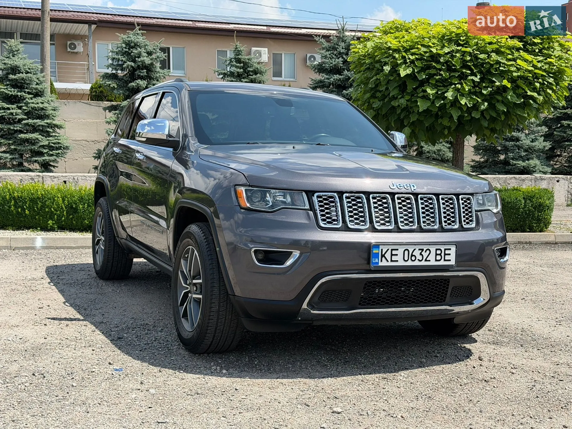 2021 Jeep Grand Cherokee - фото 1