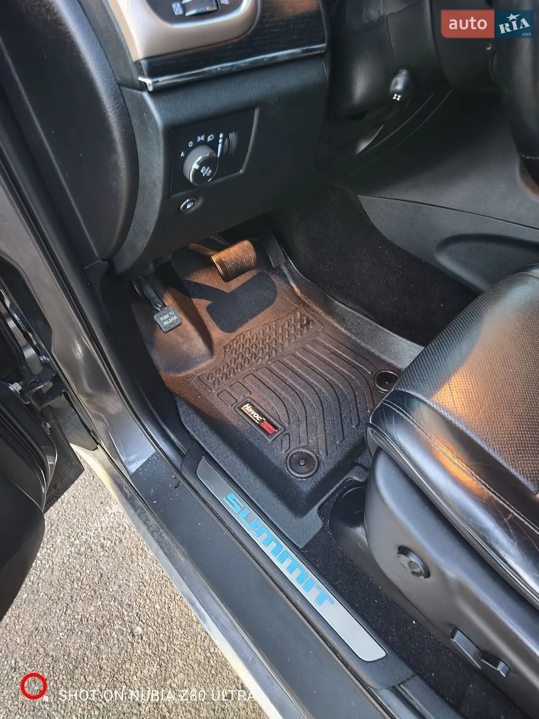 2015 Jeep Grand Cherokee - мініатюра 38