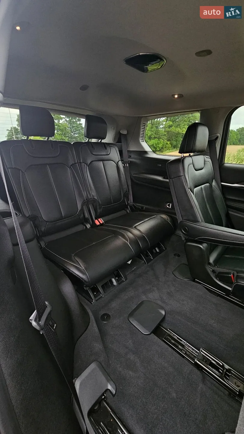 2022 Jeep Grand Cherokee - мініатюра 35