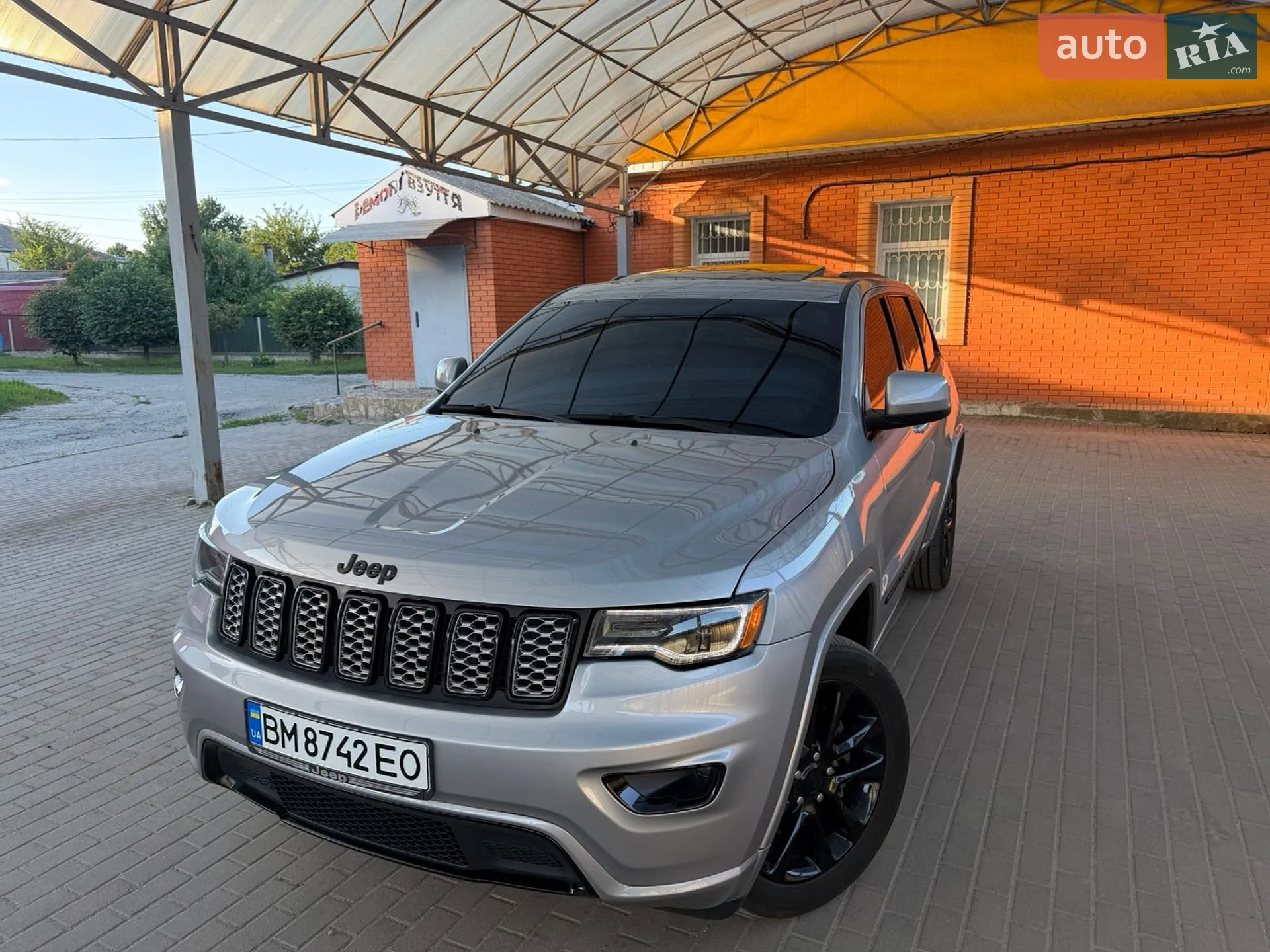 2021 Jeep Grand Cherokee - фото 1