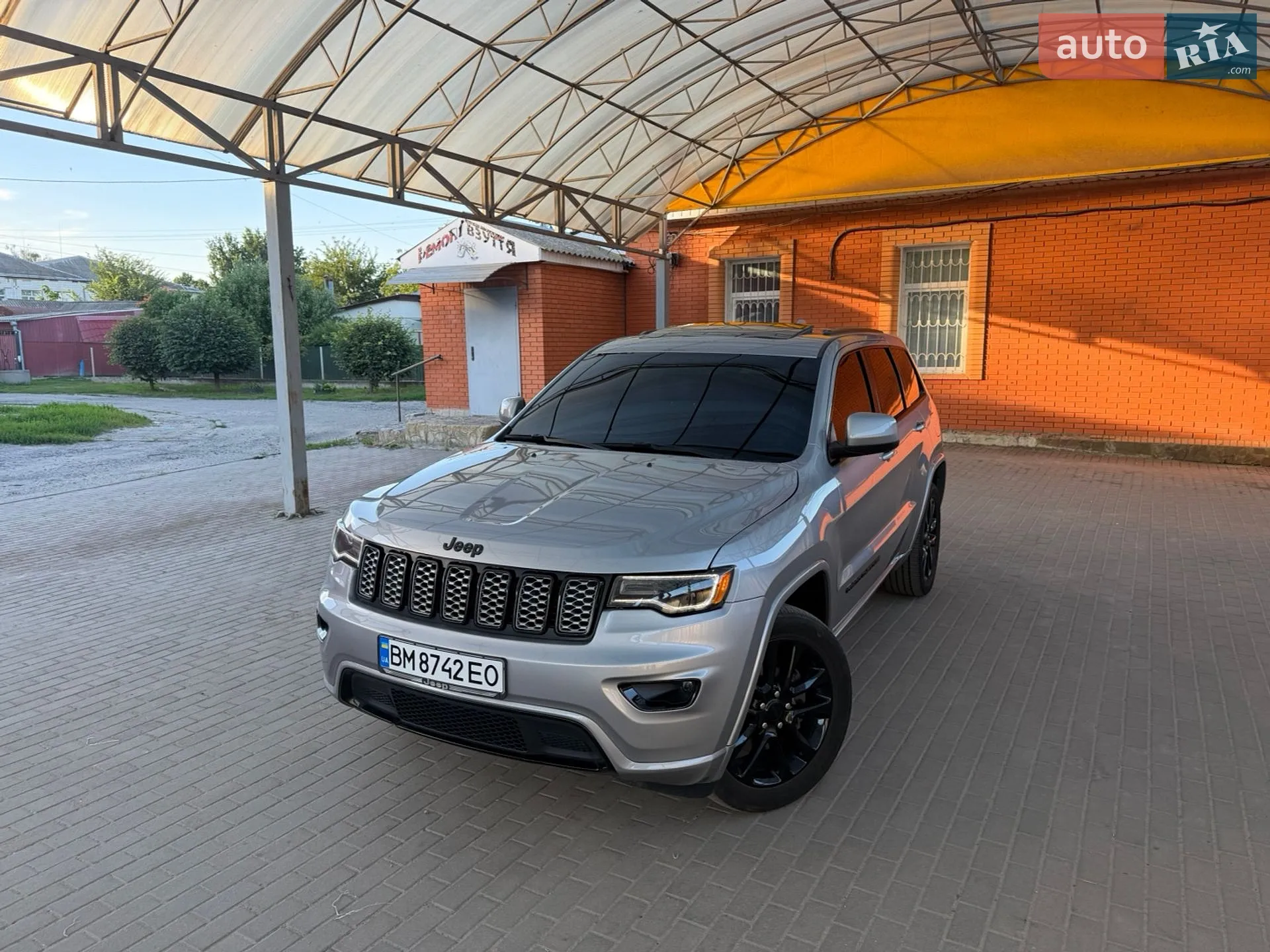 2021 Jeep Grand Cherokee - мініатюра 2