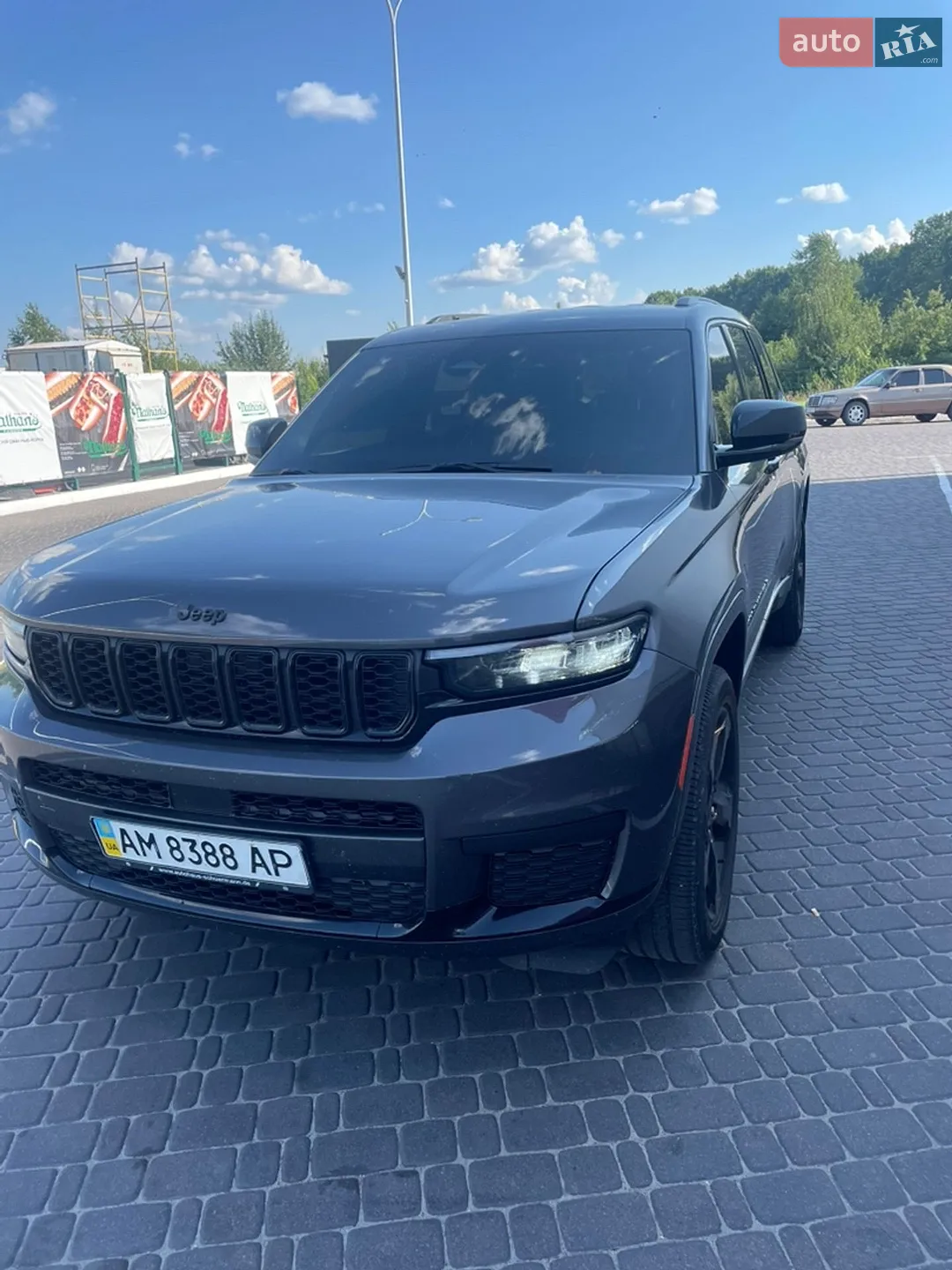 2023 Jeep Grand Cherokee - фото 1