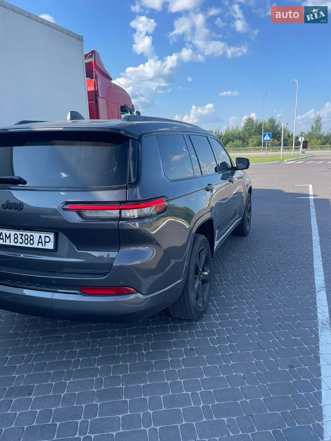 2023 Jeep Grand Cherokee - мініатюра 6