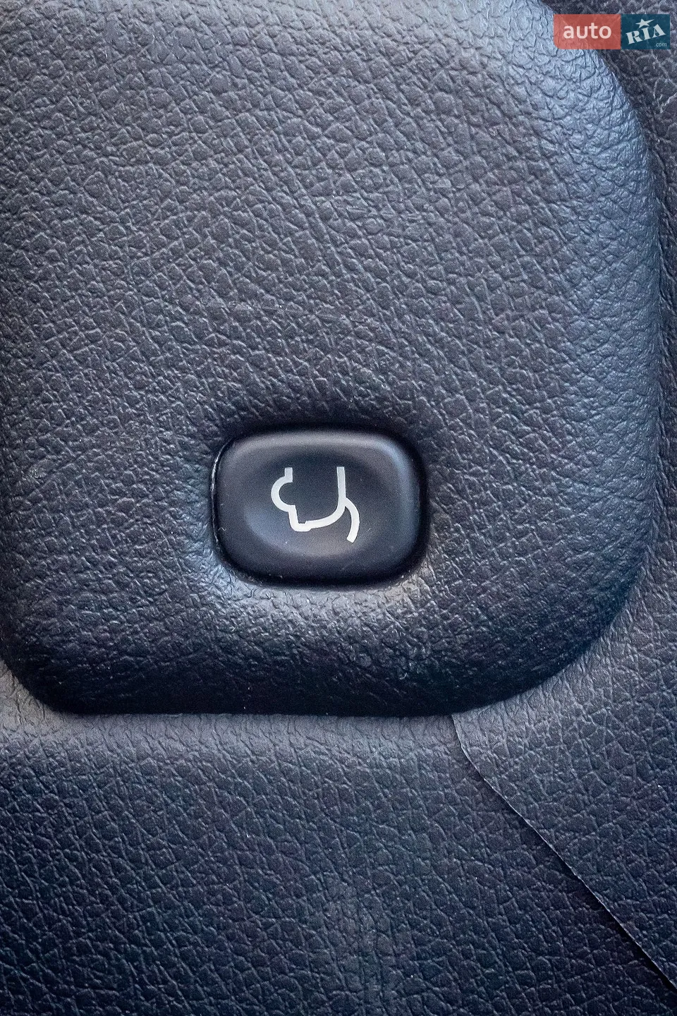 2015 Jeep Grand Cherokee - мініатюра 41