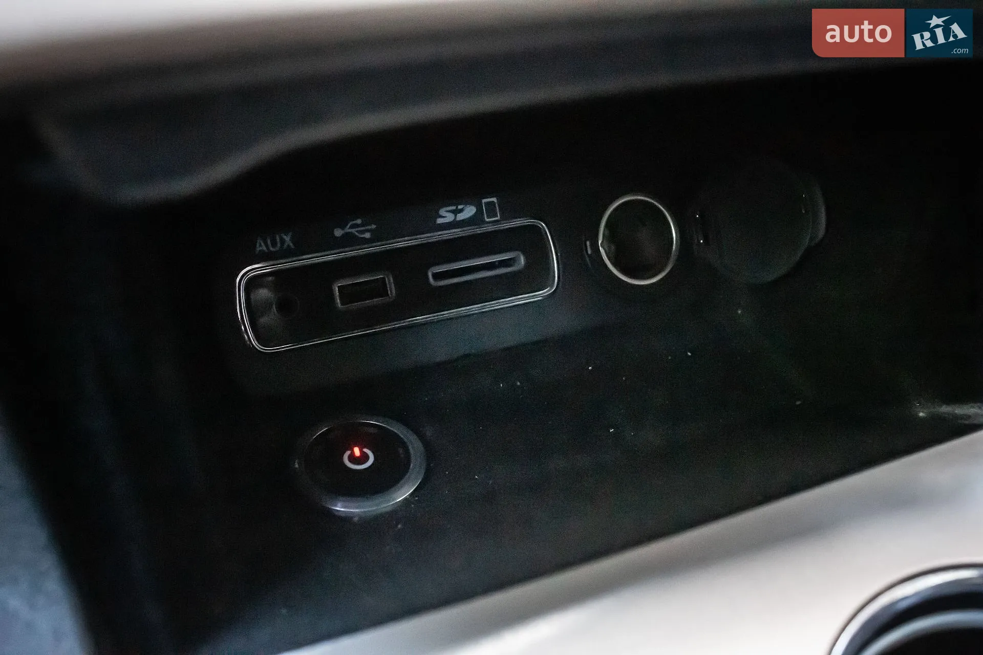 2015 Jeep Grand Cherokee - мініатюра 27