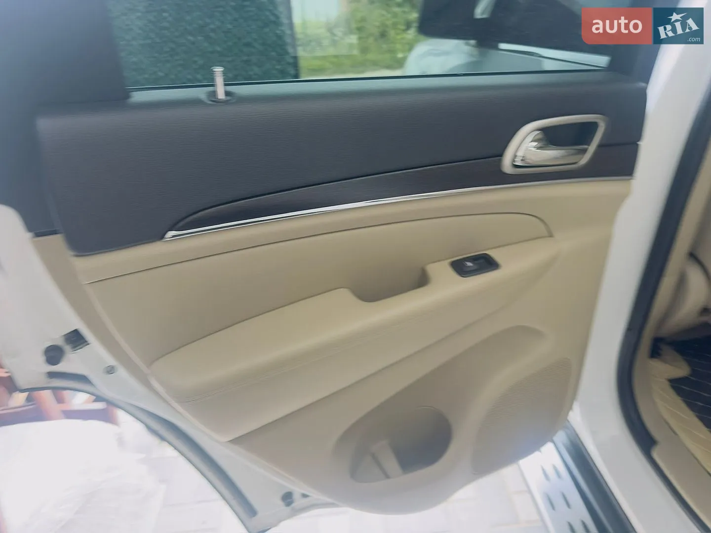 2014 Jeep Grand Cherokee - мініатюра 26