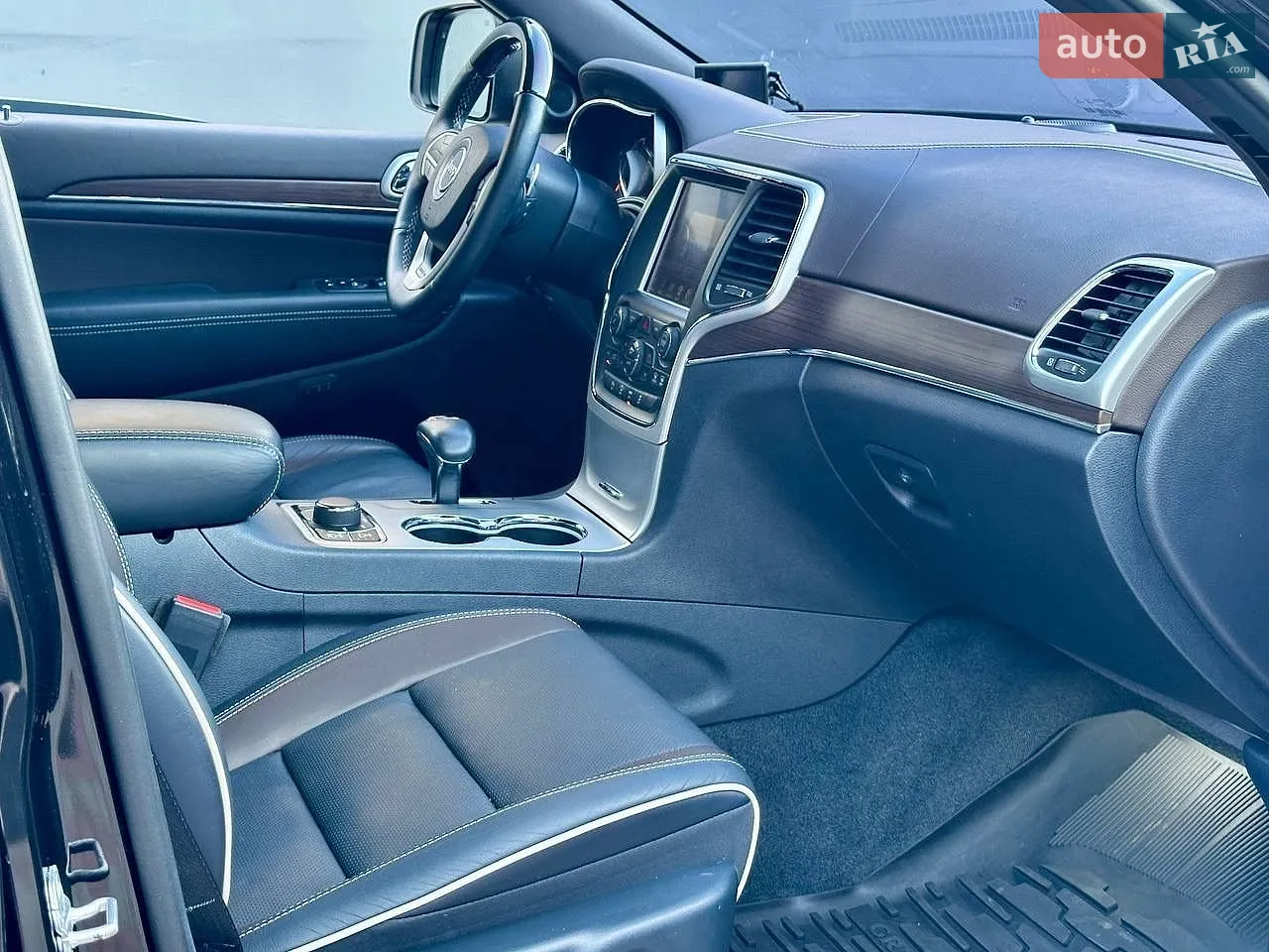 2014 Jeep Grand Cherokee - мініатюра 40