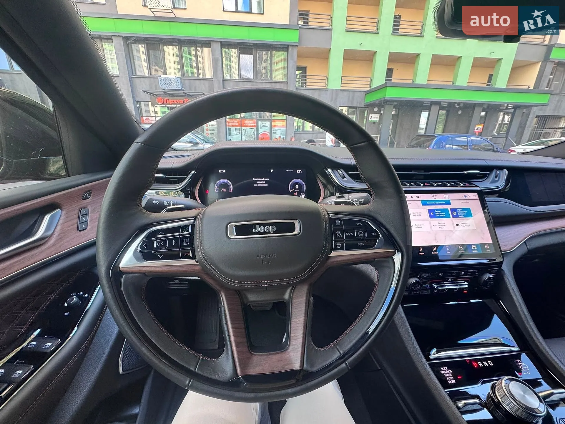 2023 Jeep Grand Cherokee - мініатюра 30
