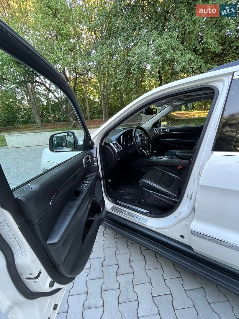 2012 Jeep Grand Cherokee - мініатюра 12