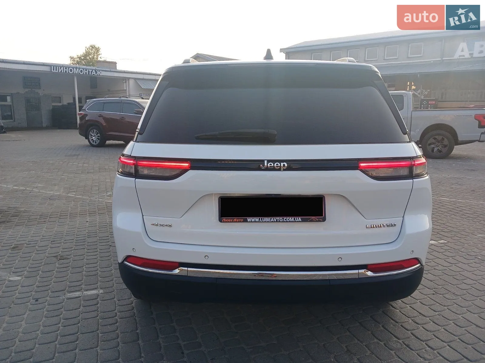 2023 Jeep Grand Cherokee - мініатюра 9