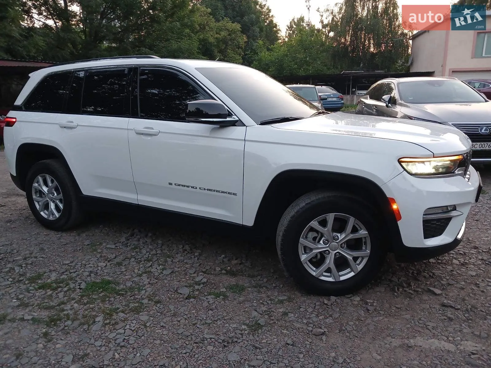 2023 Jeep Grand Cherokee - мініатюра 22