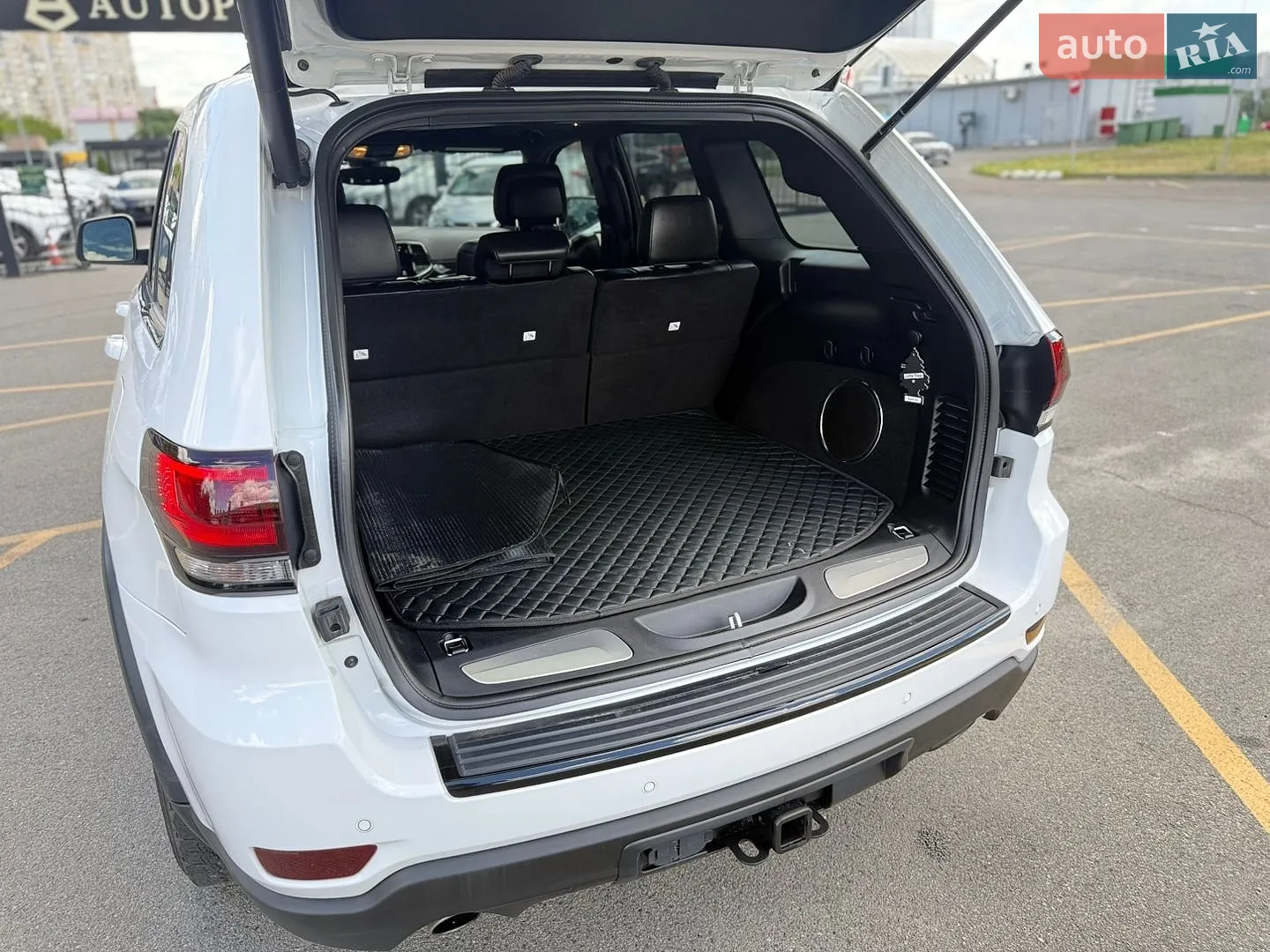 2020 Jeep Grand Cherokee - мініатюра 7