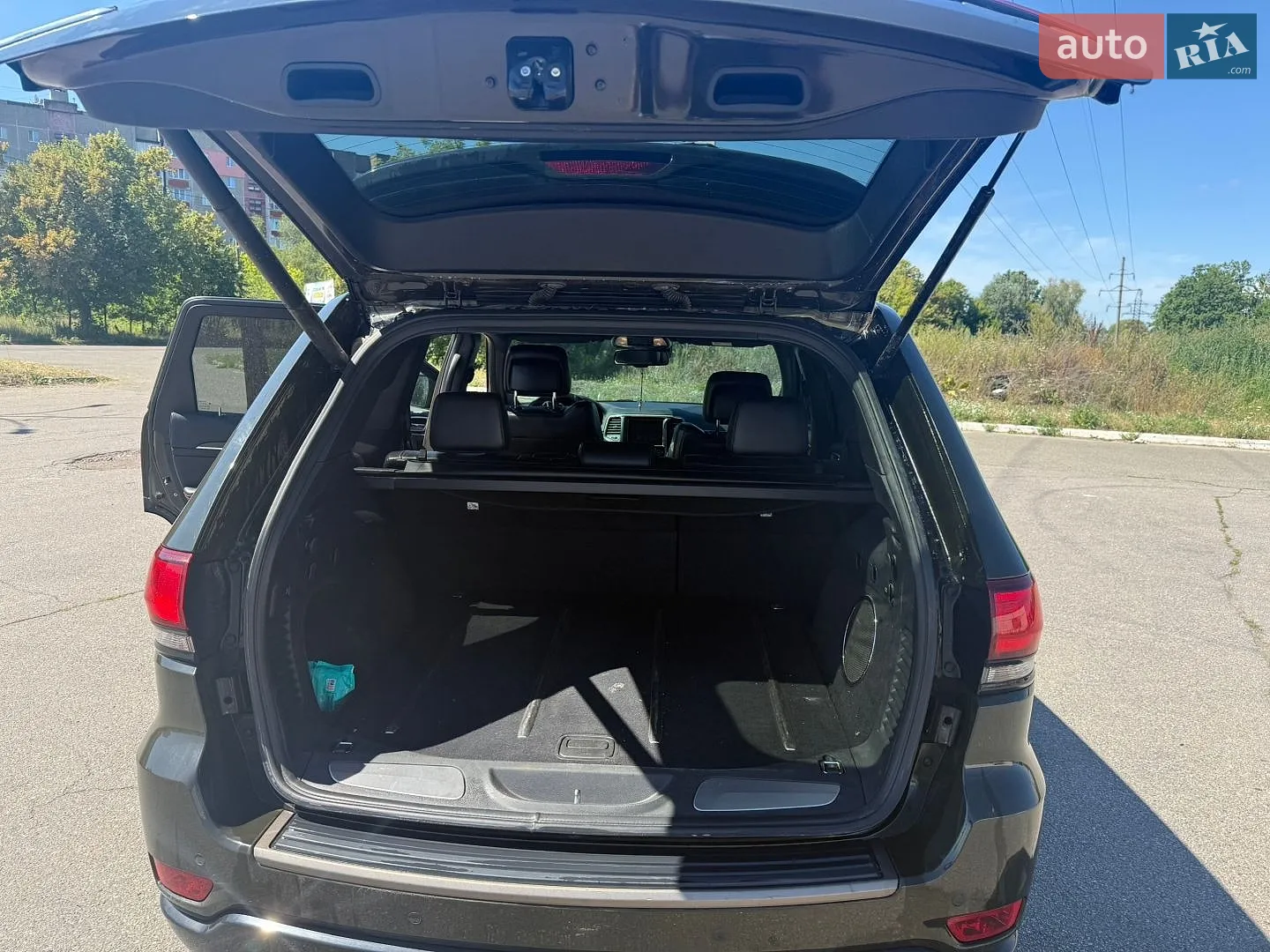 2016 Jeep Grand Cherokee - мініатюра 16