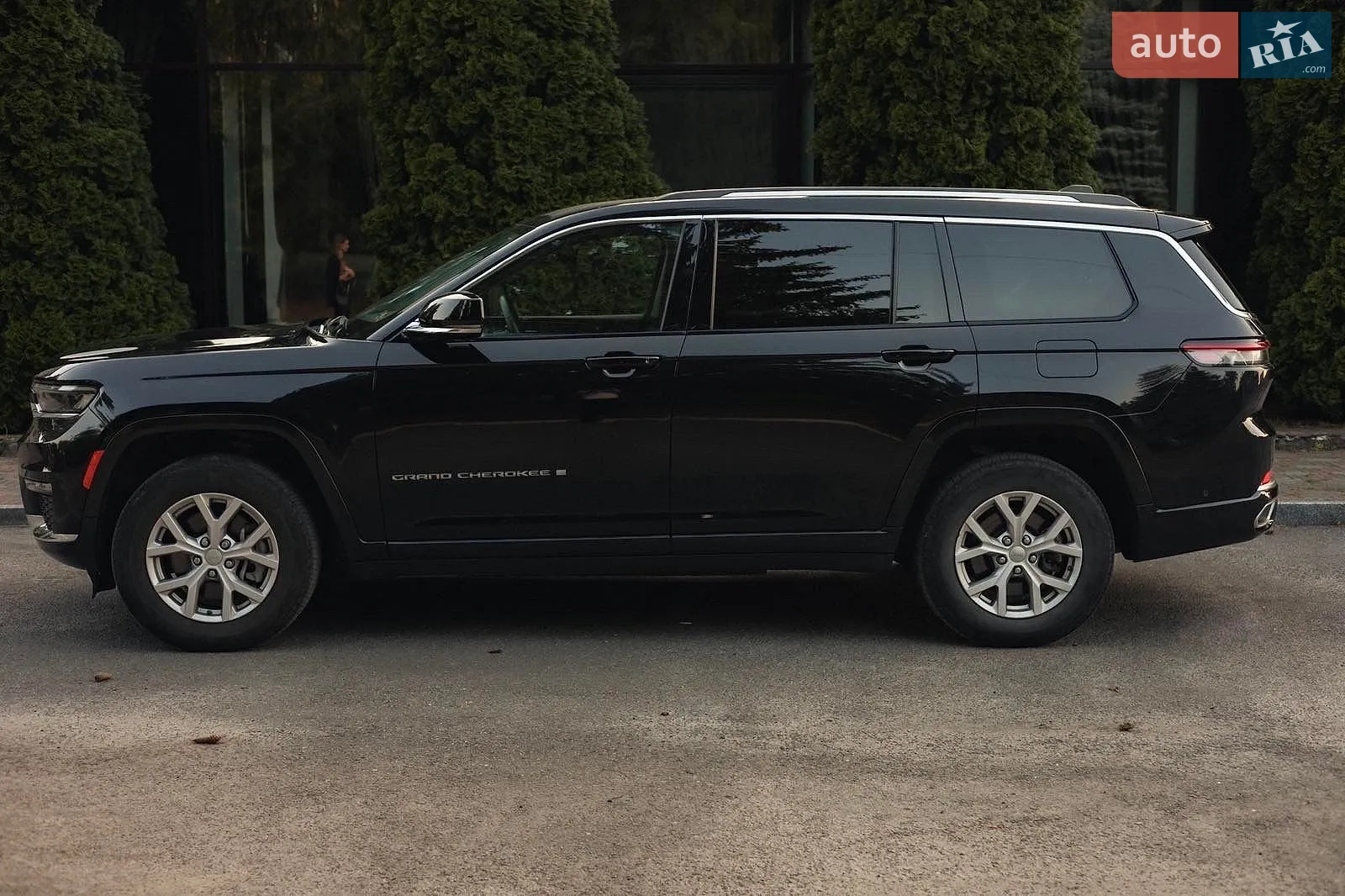 2022 Jeep Grand Cherokee - мініатюра 2