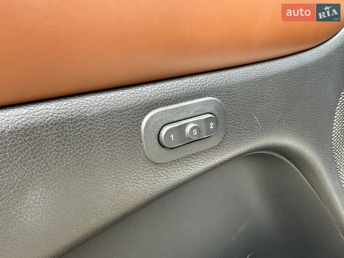 2021 Jeep Grand Cherokee - мініатюра 36