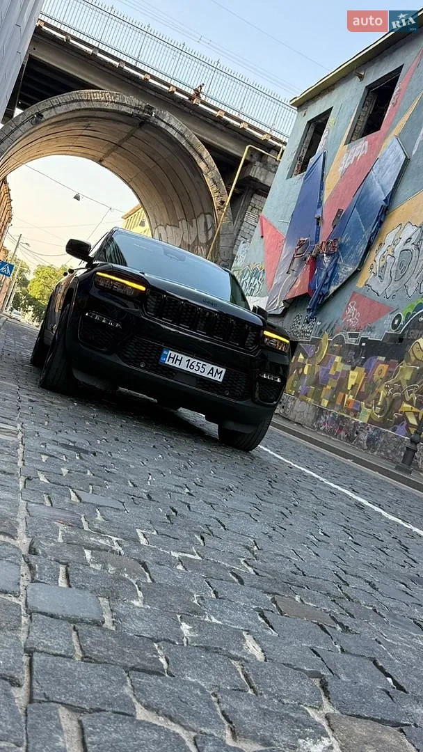 2022 Jeep Grand Cherokee - мініатюра 28